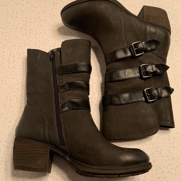 Cobb Hill Anisa 3 Buckle Black Leather Boots Mid Calf Height Size 7.5 🍁 - Picture 9 of 15